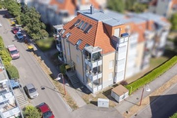 TOP-RENDITE ÜBER 4% // Gemütliche 2-Raum-Wohnung mit Balkon und TG-Stellplatz // Jetzt zugreifen!, 04158 Leipzig, Etagenwohnung