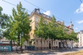 Gebäudeansicht - TOP-INVESTMENT // 3,5 Zimmer mit Süd-Balkon // Traumlage Südvorstadt