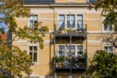 Gebäudeansicht - TOP-INVESTMENT // 3,5 Zimmer mit Süd-Balkon // Traumlage Südvorstadt